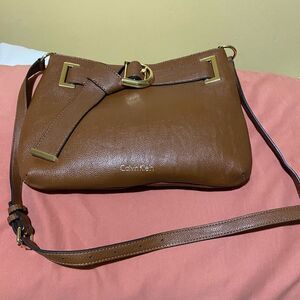 Calvin Klein Tan Pebbled Leather 9"x12" Crossbody Shoulder bag